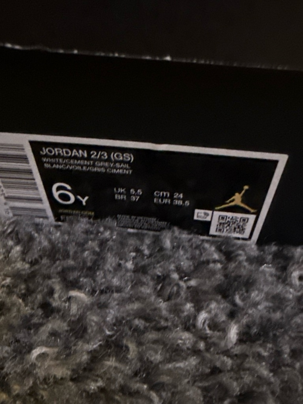 Jordan Black and Gold Logo Shoe Box with Size Label - Picture 3 of 3